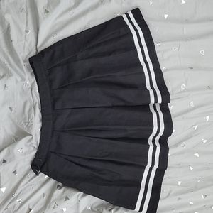 Black Pleated cheer skirt Hottopic